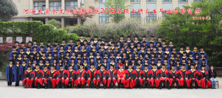 2012届吃瓜网
水文院硕士研究生毕业留念