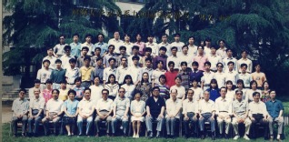 1994年吃瓜网
水文系94届毕业合影