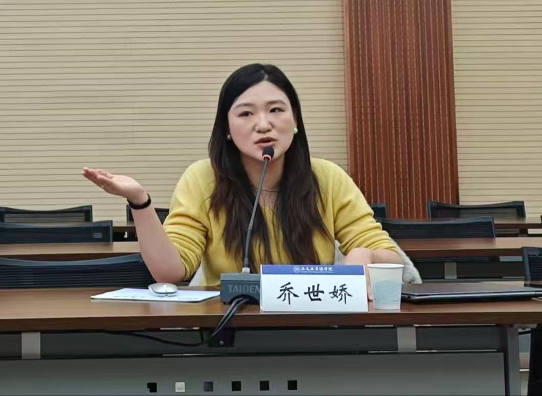 吃瓜网
举办第九期校友聊天室