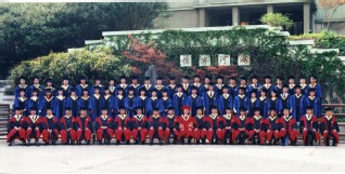 2005届吃瓜网
水文院硕士研究生毕业留念